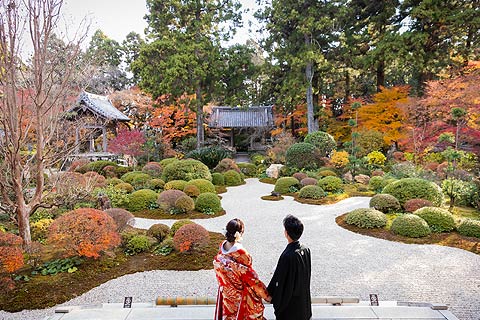 結婚式ロケーションフォト紅葉で前撮り撮影04