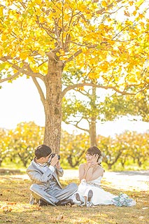 結婚式ロケーションフォト紅葉で前撮り撮影05