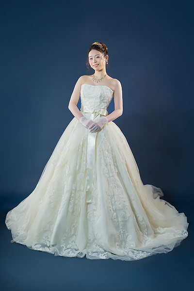 ウエディングフォト衣裳05