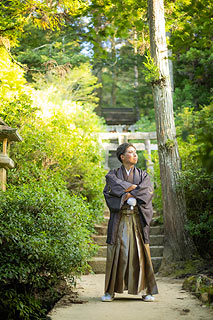 宮島で美しいウエディングフォト撮影11