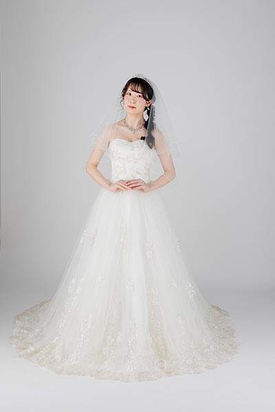 ウエディングフォト衣裳04